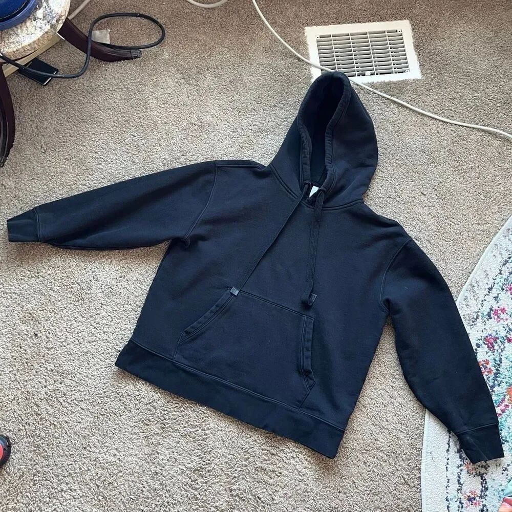 Athleta Black Pullover Hoodie Heavyweight Minimal / Normcore Essential (Size L)